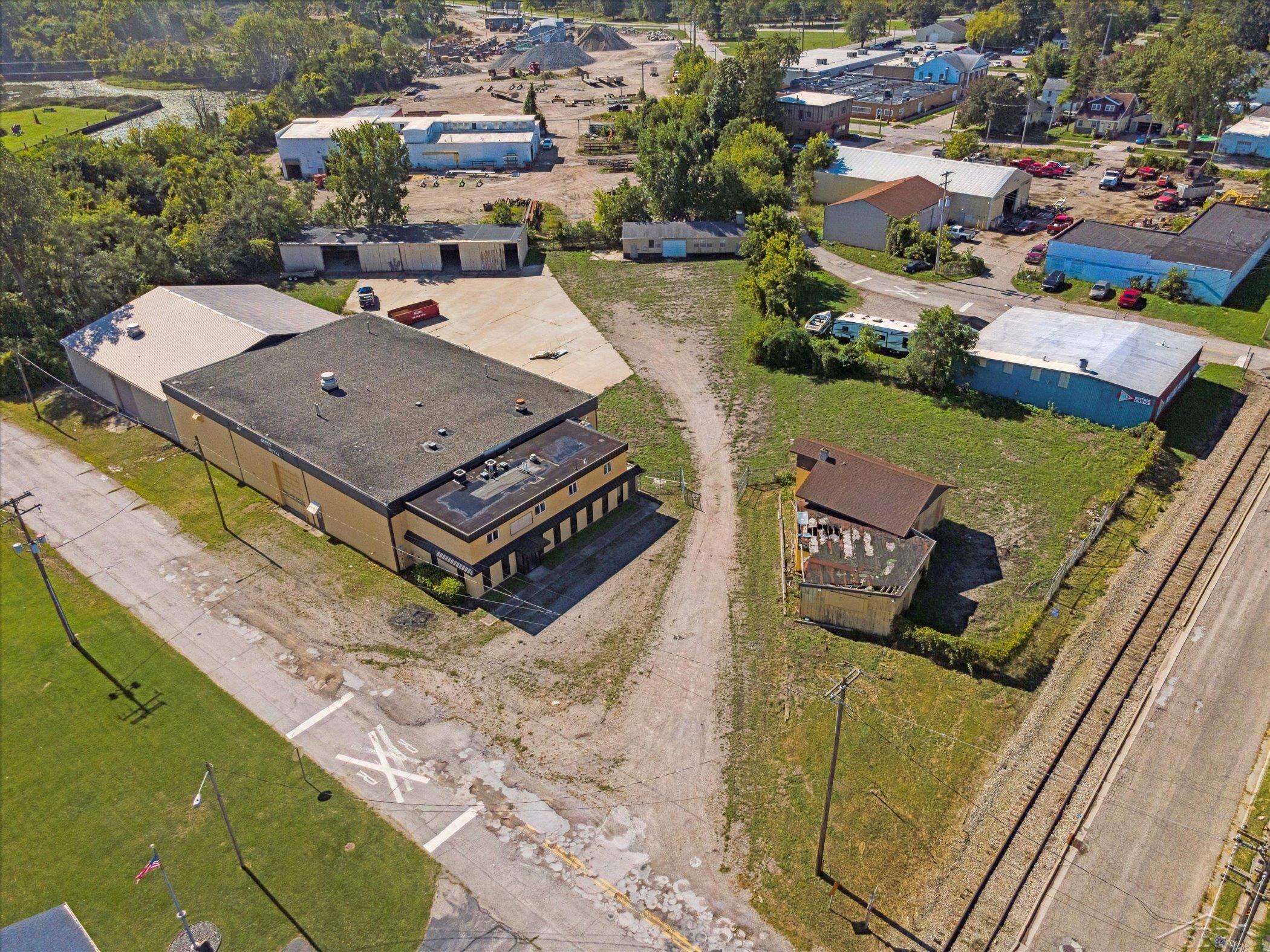 211 Lee Street Saginaw City MI 48602