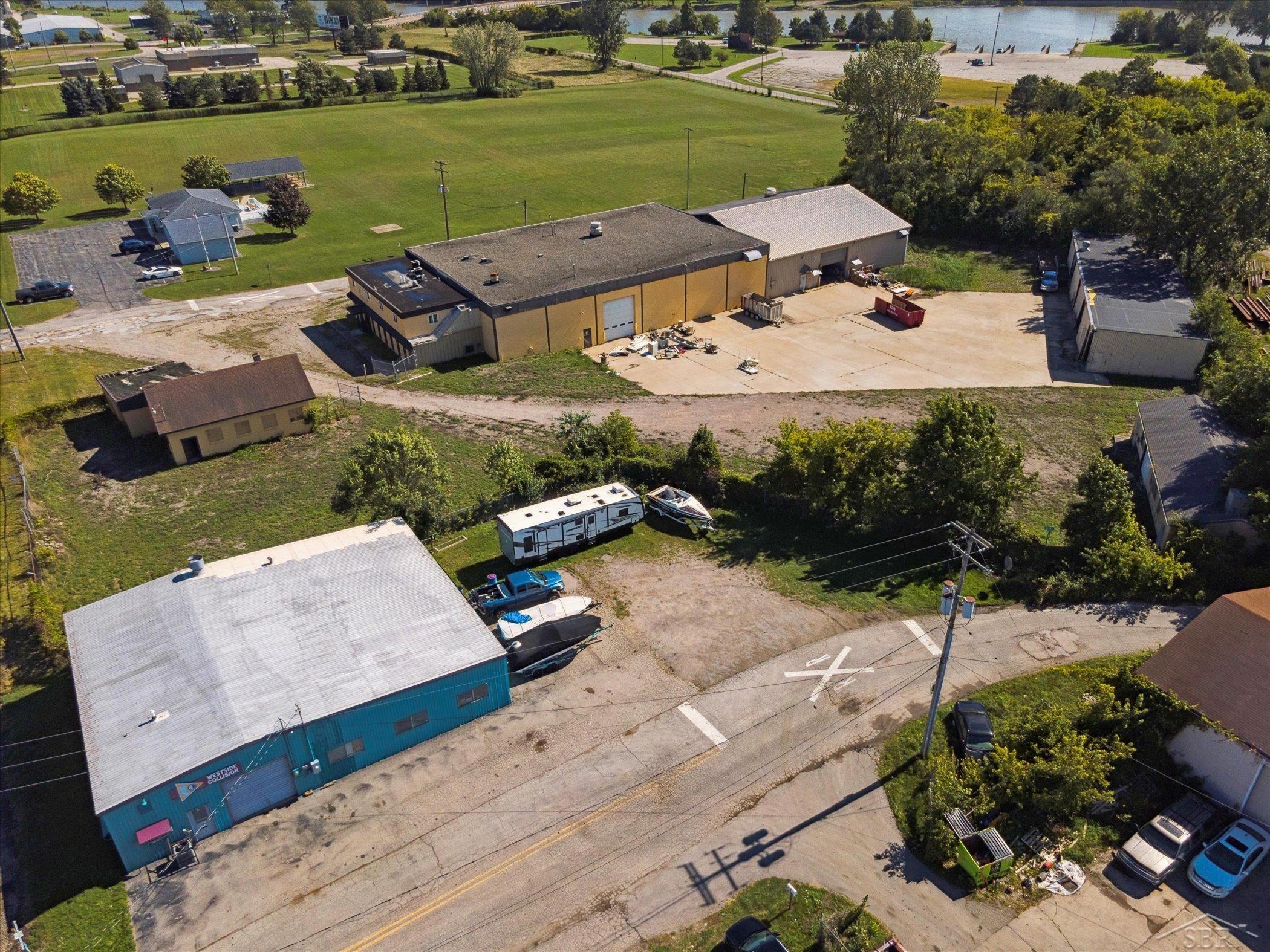 211 Lee Street Saginaw City MI 48602