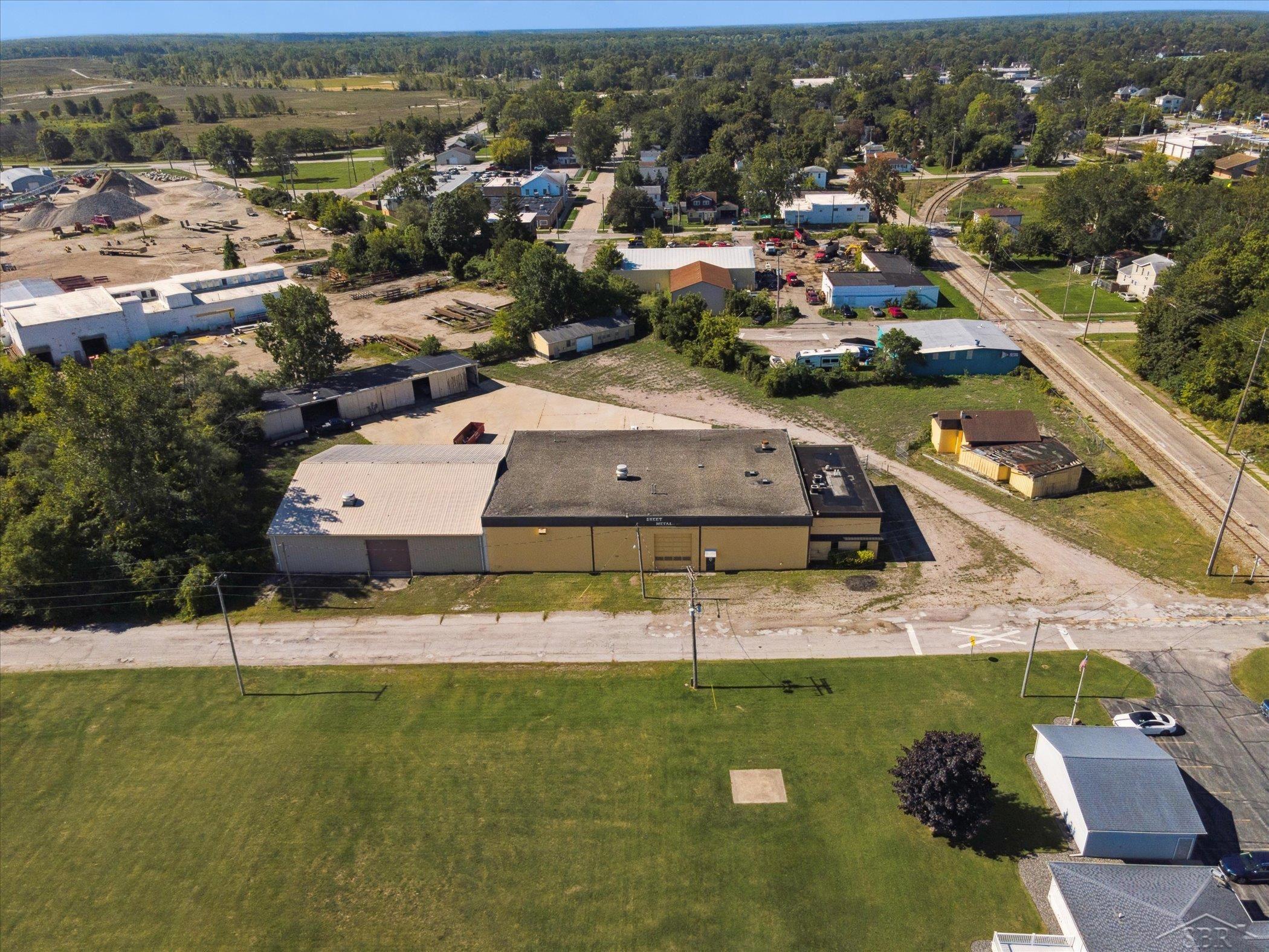 211 Lee Street Saginaw City MI 48602