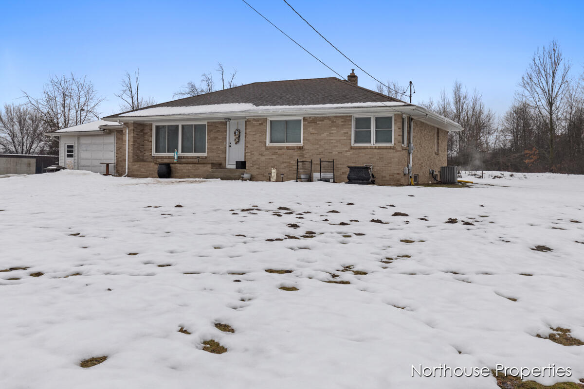 3898-3900 68th Street SE Gaines Charter Township MI 49316