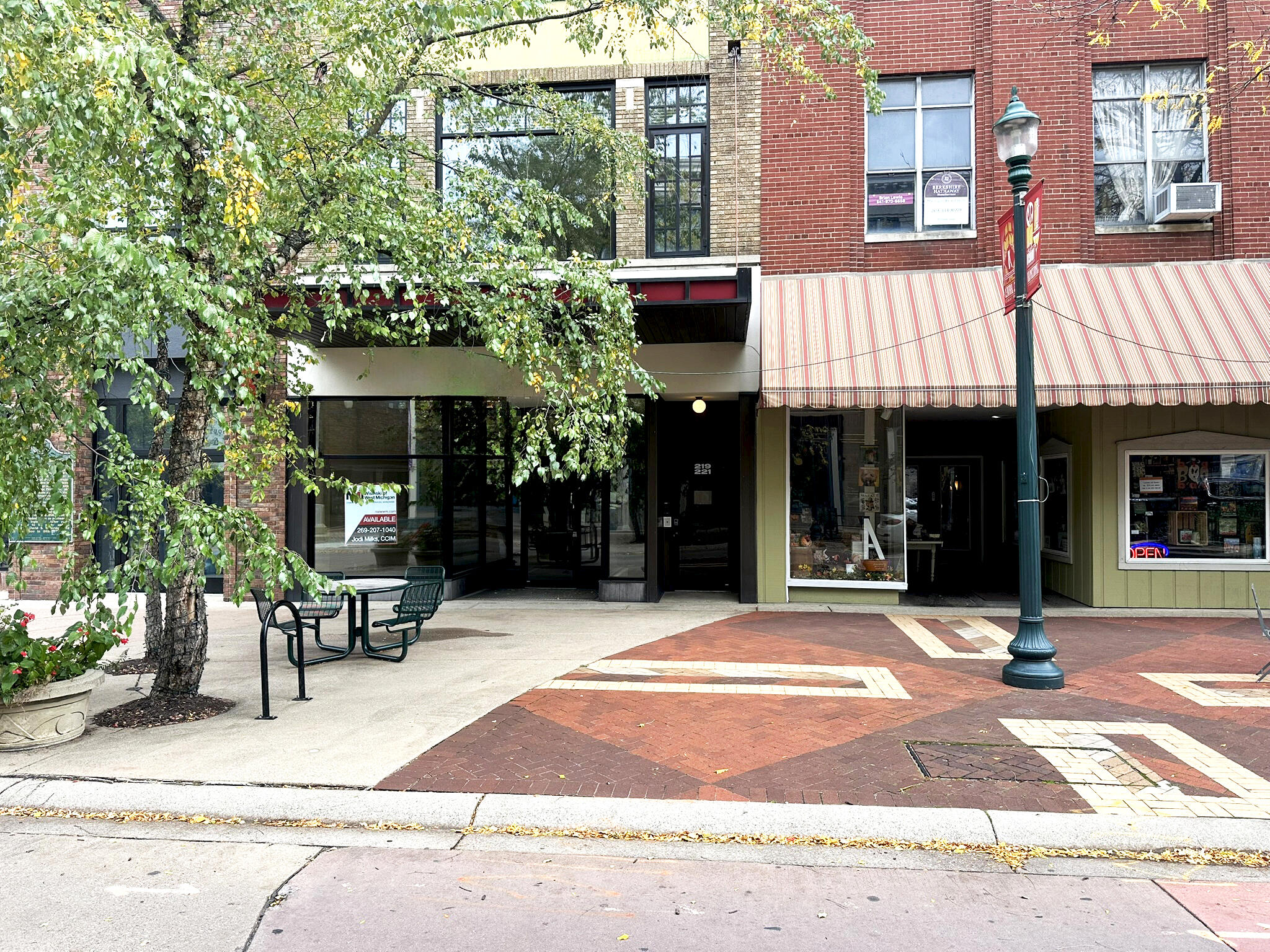 217 S Kalamazoo Mall Kalamazoo City MI 49007