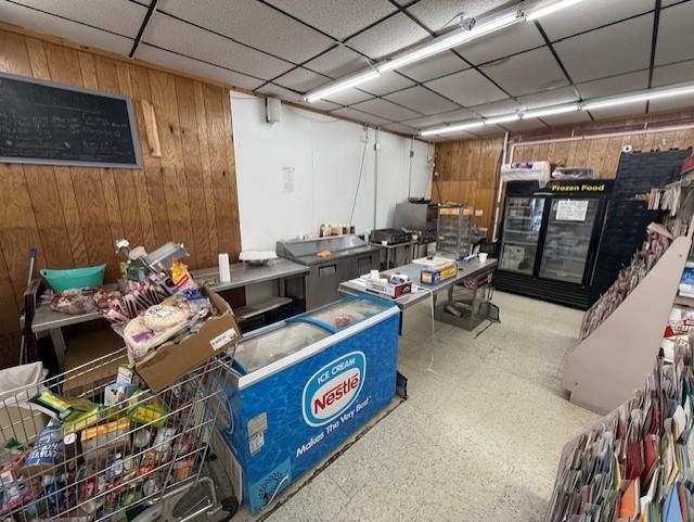 128 S Sterling Ashley Village MI 48806