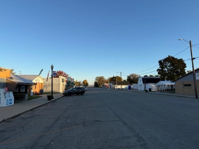 128 S Sterling Ashley Village MI 48806