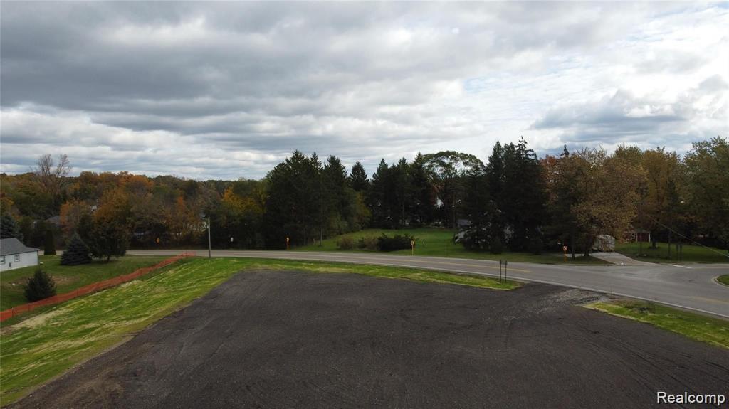 Ville Silver Lake Road Green Oak Township MI 48178