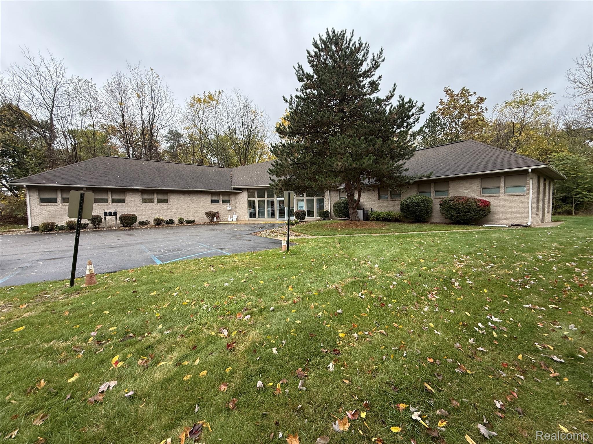 3380 Beecher Road Flint City MI 48532