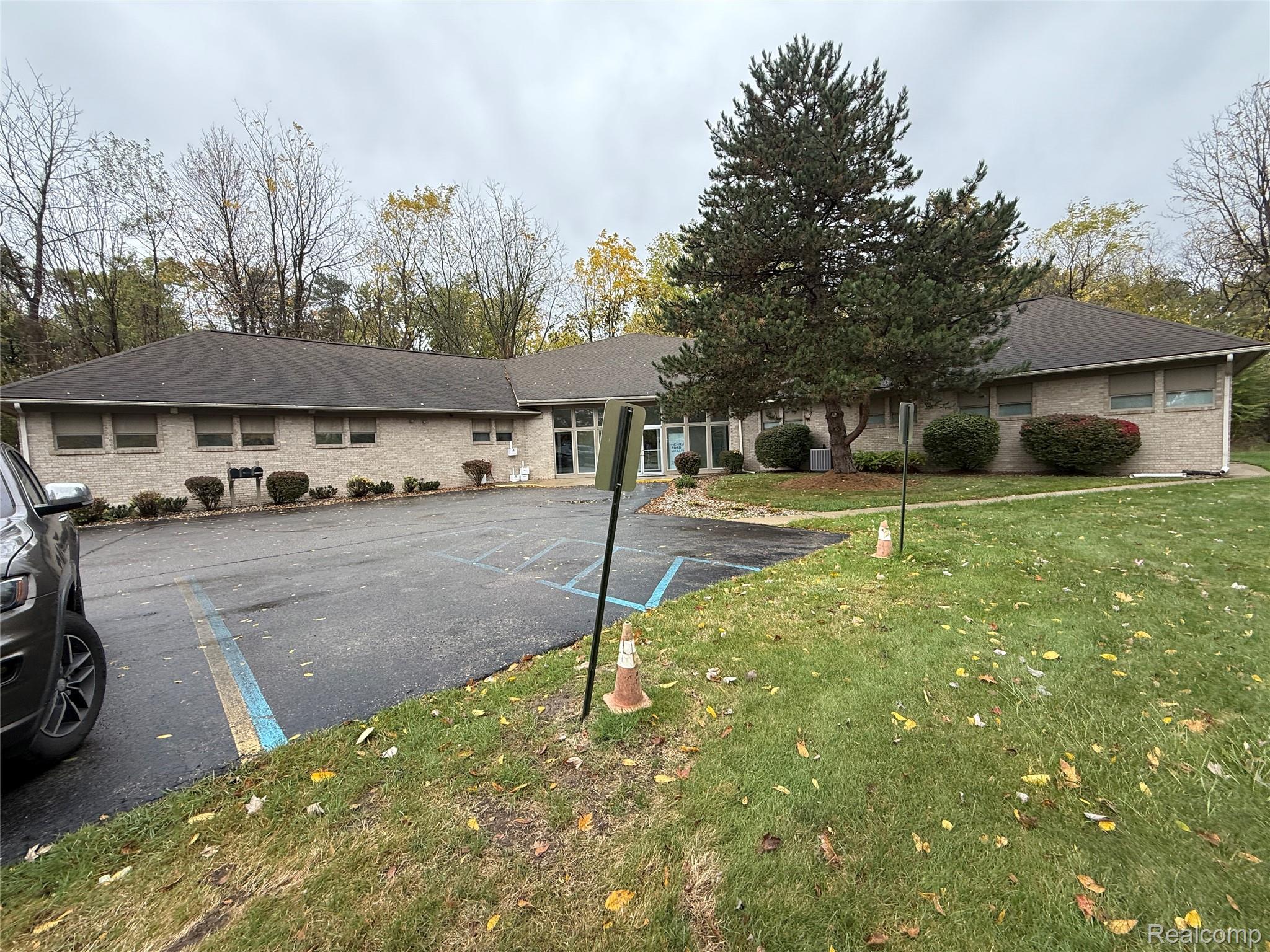 3380 Beecher Road Flint City MI 48532