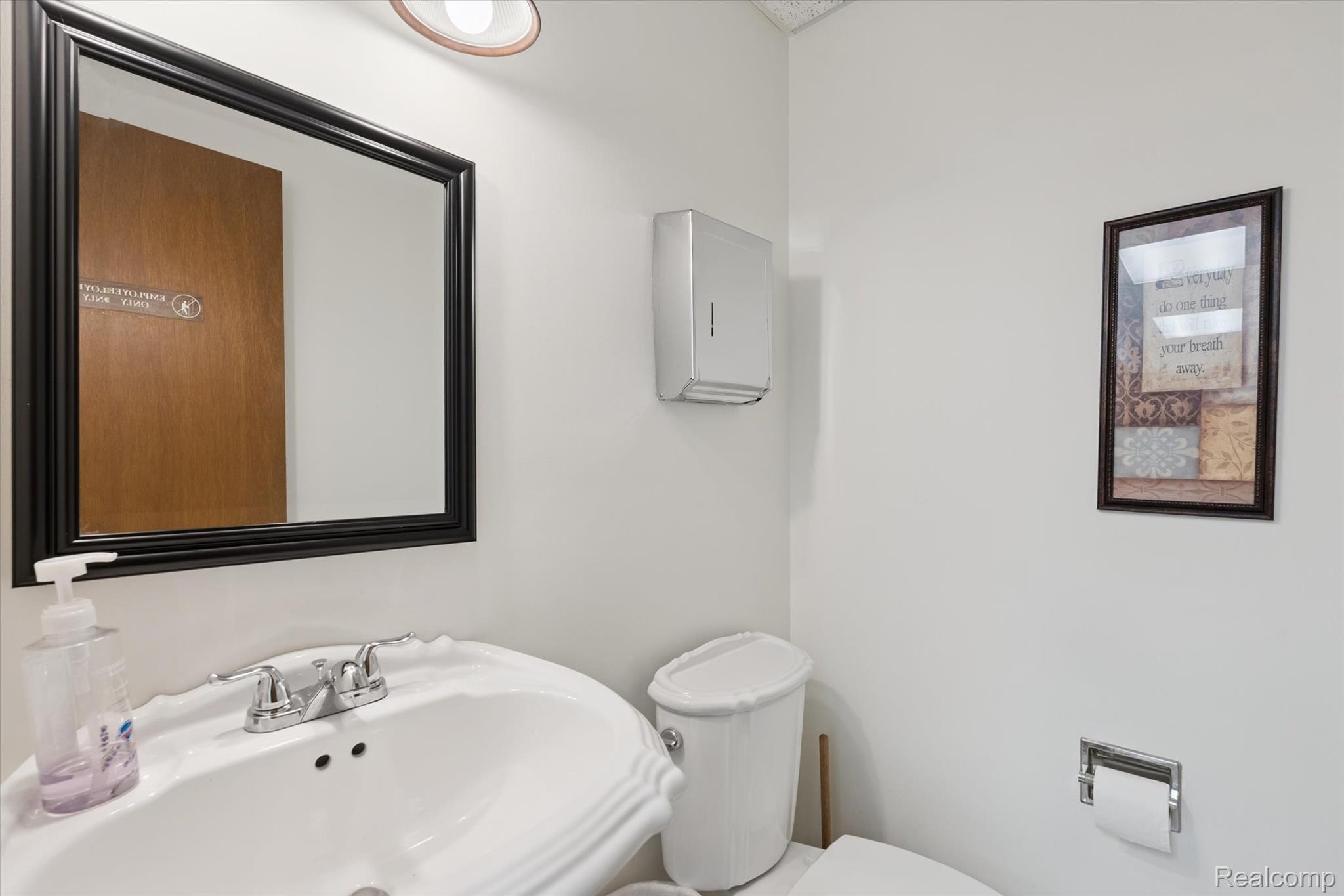 1117 Villa Linde Court Flint Charter Township MI 48532