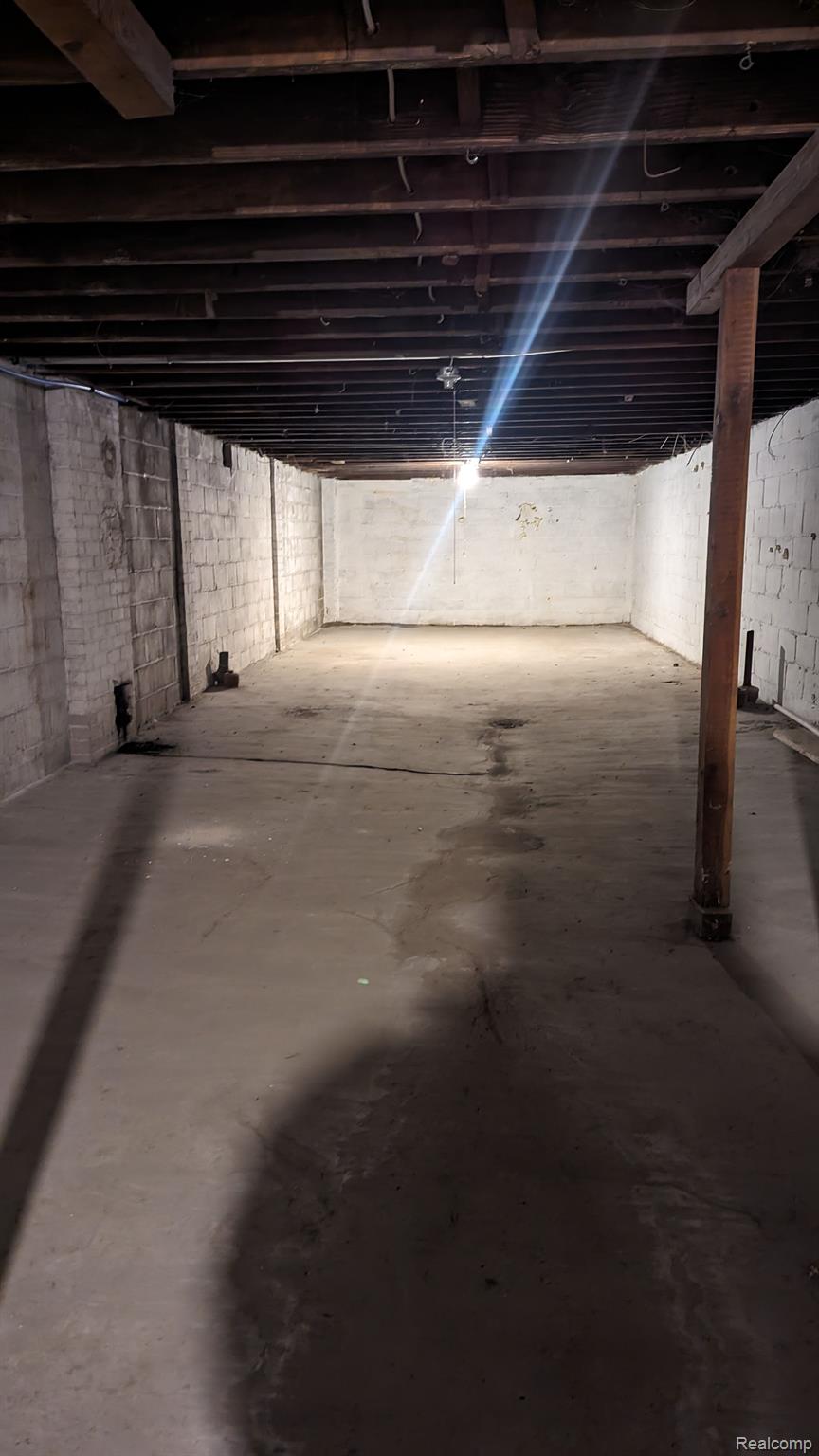 179 Edison Street Pontiac City MI 48342