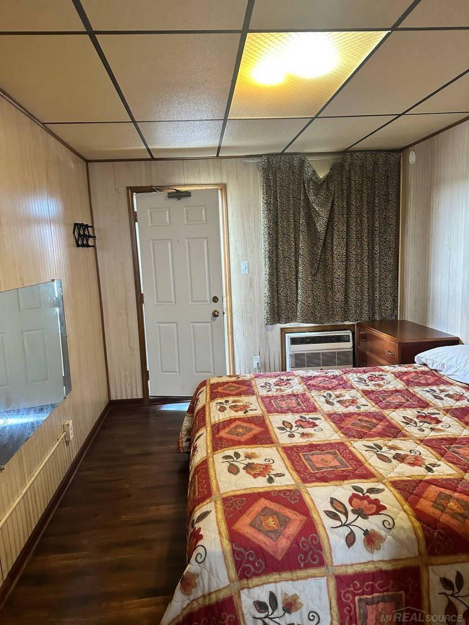 32490 Van Dyke Avenue Warren City MI 48093