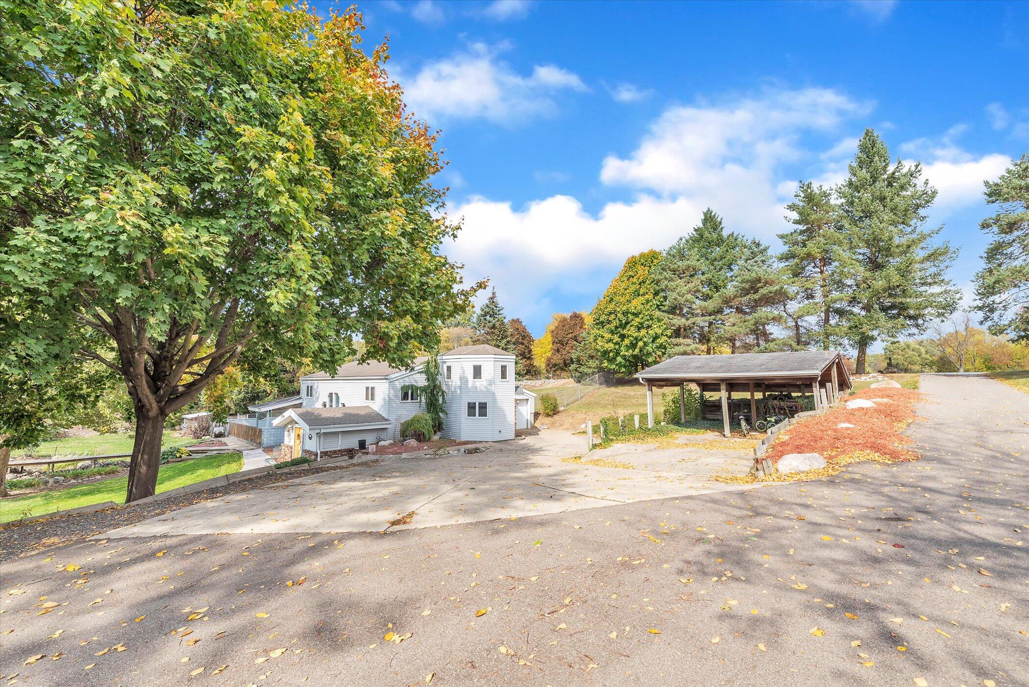 5751 Brooklyn Road Napoleon Township MI 49201