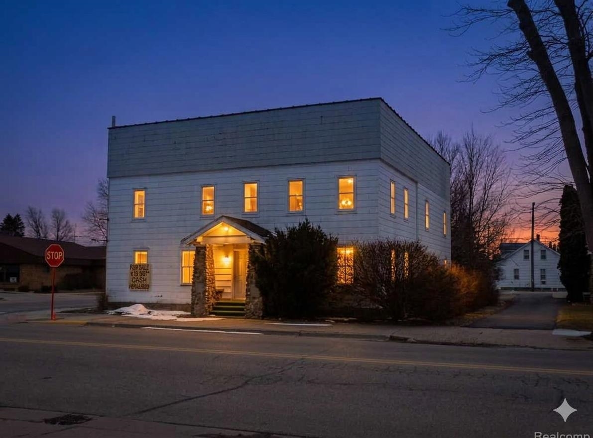 1994 W Main Street Ubly Village MI 48475