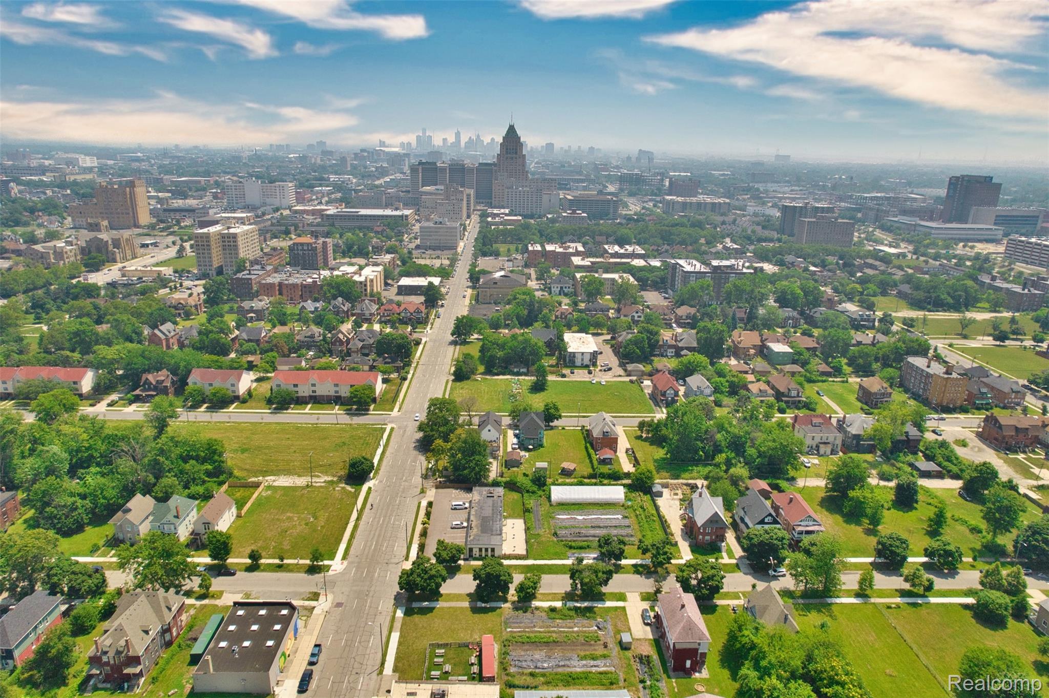 611 W Philadelphia Street Detroit City MI 48202