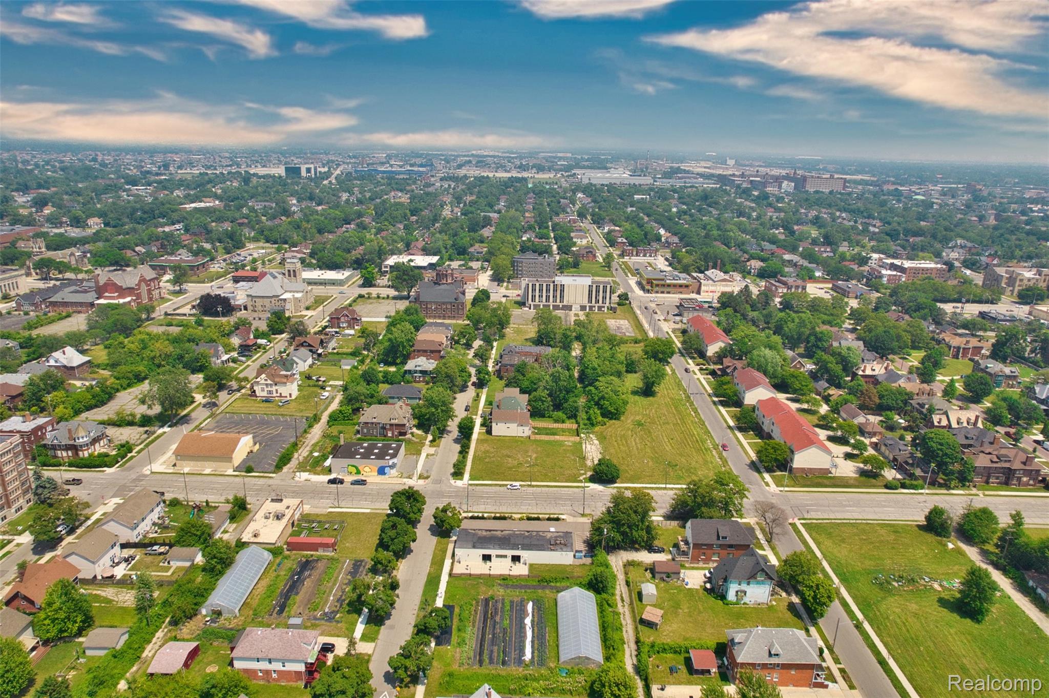 611 W Philadelphia Street Detroit City MI 48202