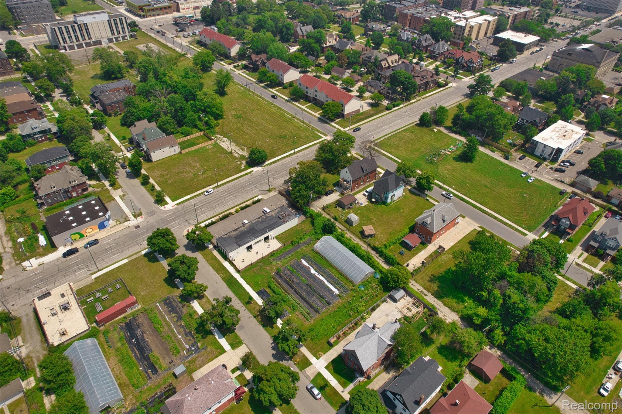 611 W Philadelphia Street Detroit City MI 48202