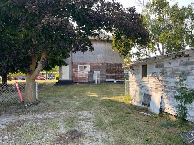 318 Woodworth Avenue Alma City MI 48801