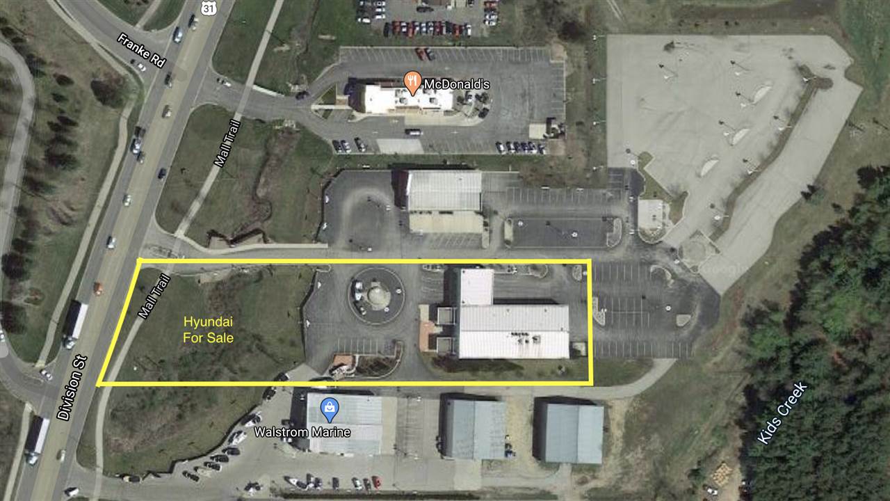 3566 N Us-31 S Garfield Charter Township MI 49684