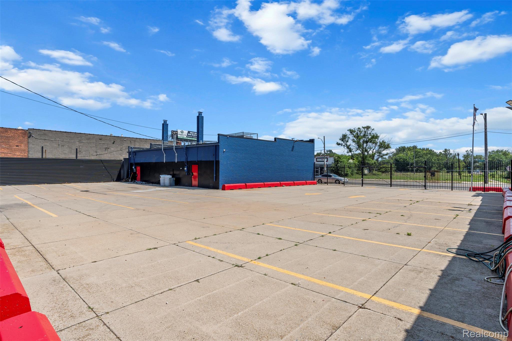 14449, 14453, 14509, 14513 Harper Detroit City MI 48224