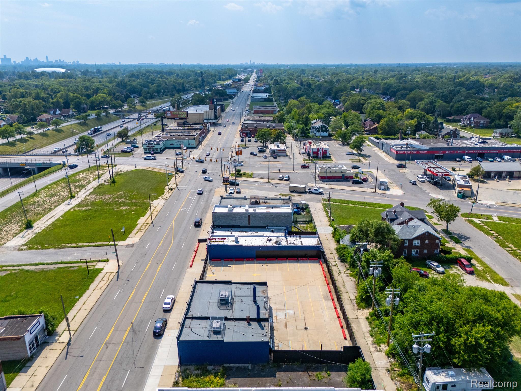 14449, 14453, 14509, 14513 Harper Detroit City MI 48224