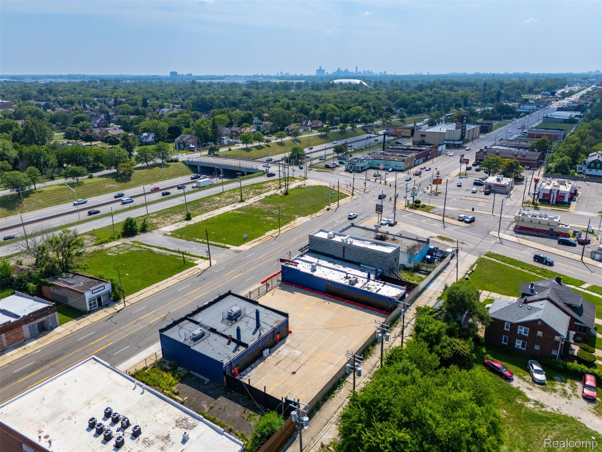 14449, 14453, 14509, 14513 Harper Detroit City MI 48224
