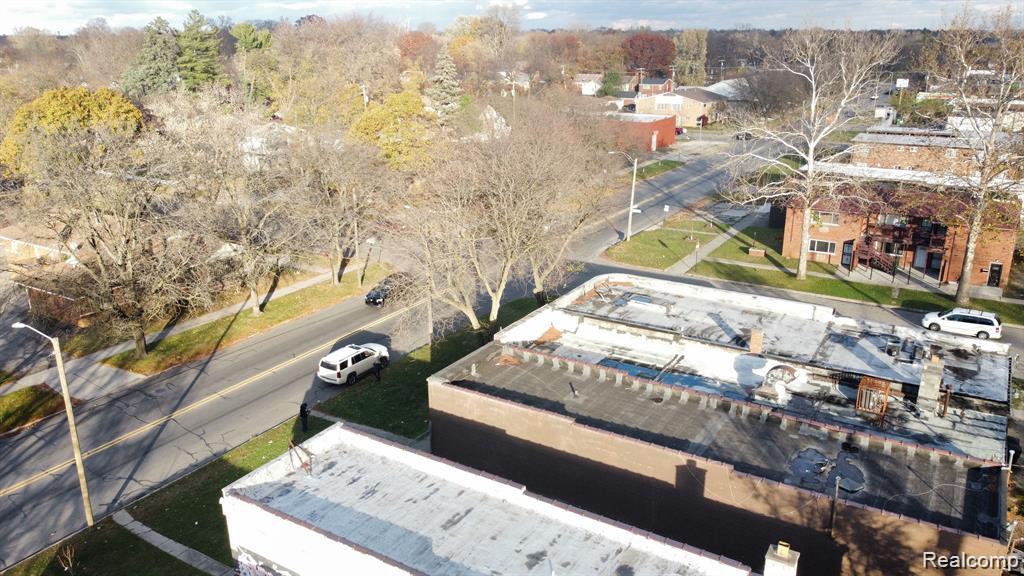 18907 Schoolcraft Detroit City MI 48223