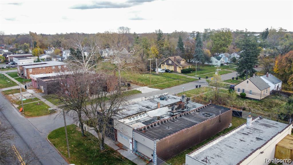 18907 Schoolcraft Detroit City MI 48223