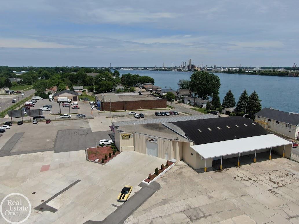 3519 Military Street Port Huron City MI 48060