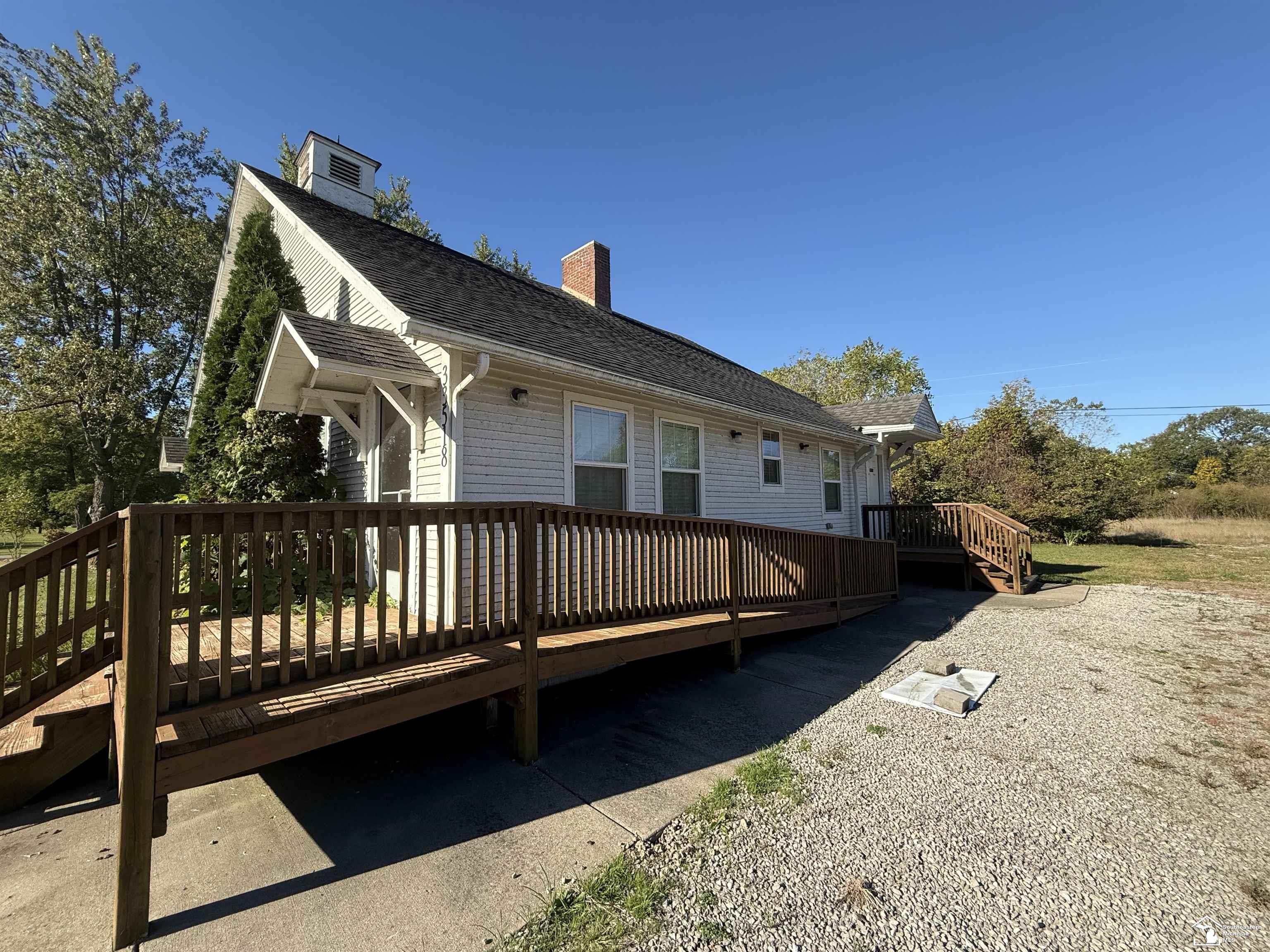 33518 W Jefferson Avenue Brownstown Charter Township MI 48173