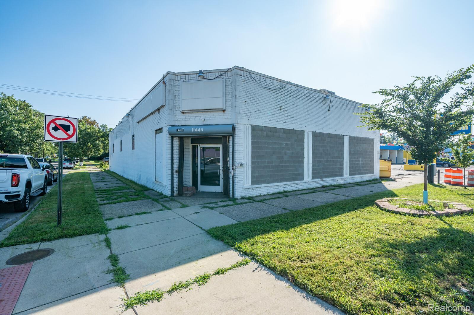 11444 Whittier Street Detroit City MI 48224