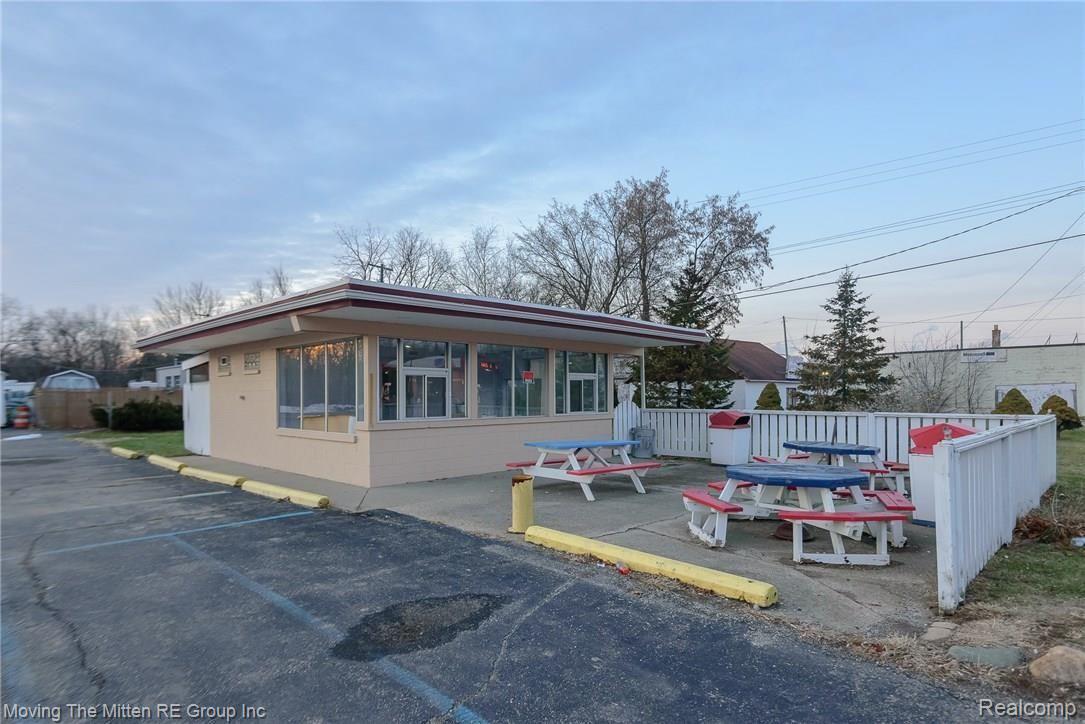 19750 Sumpter Road Sumpter Township MI 48111