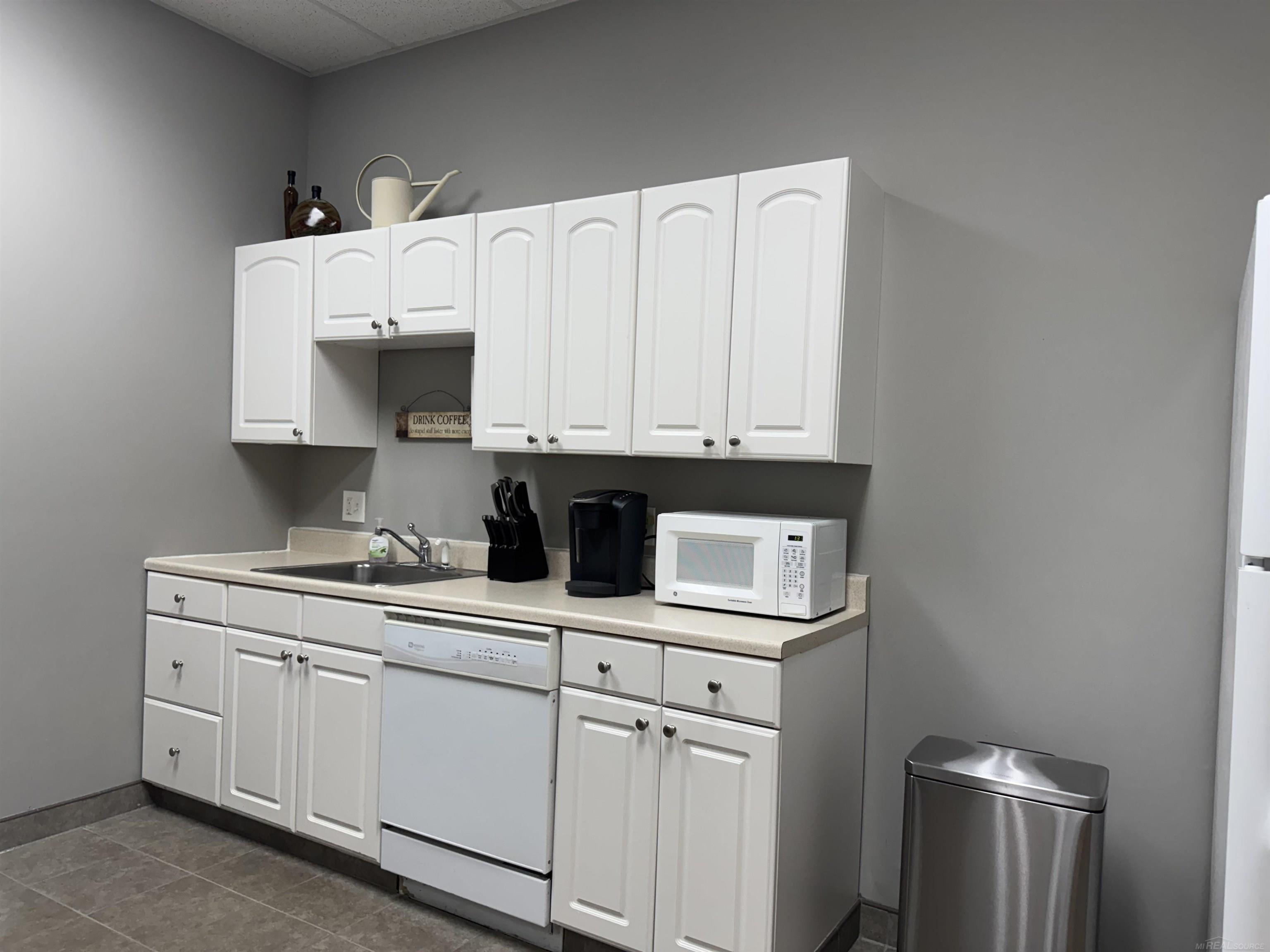 55951 Gratiot Avenue Chesterfield Township MI 48051