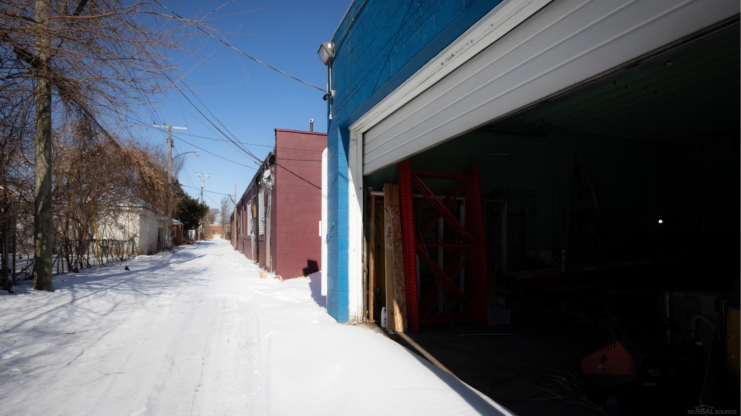 16813 Wyoming Street Detroit City MI 48221