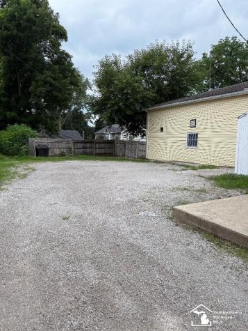 36 Saline Street Petersburg City MI 49270