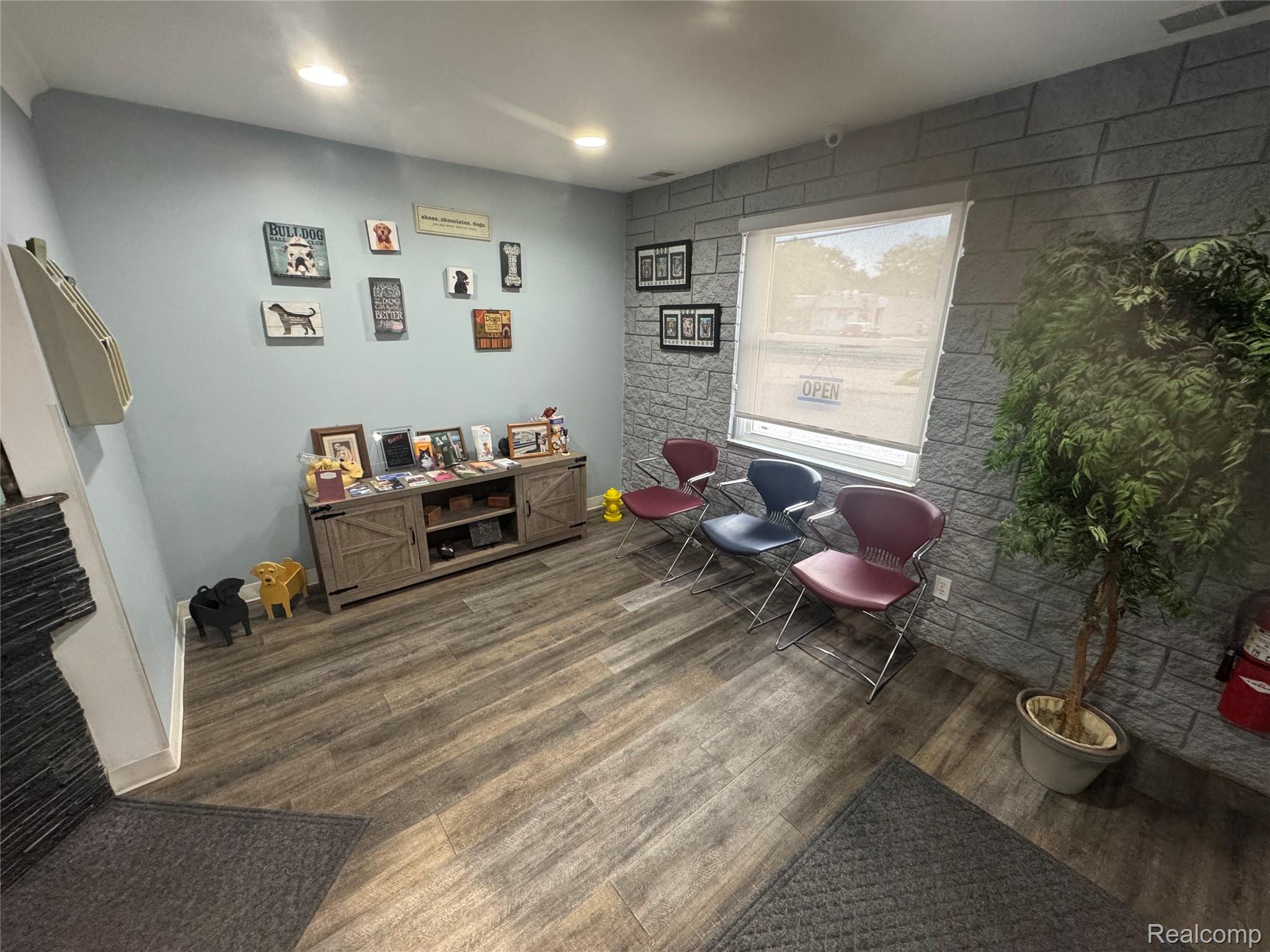 28730 Harper Avenue St. Clair Shores City MI 48081