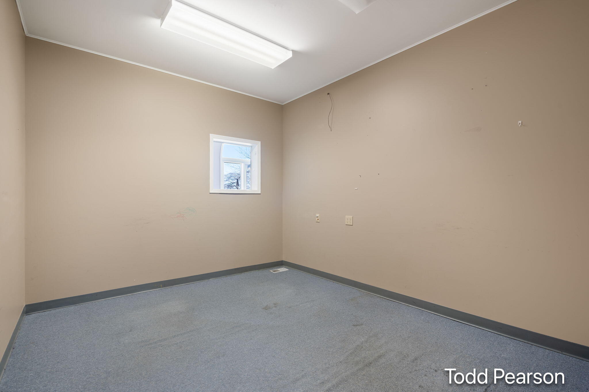 4211 Division Avenue N Plainfield Charter Township MI 49321