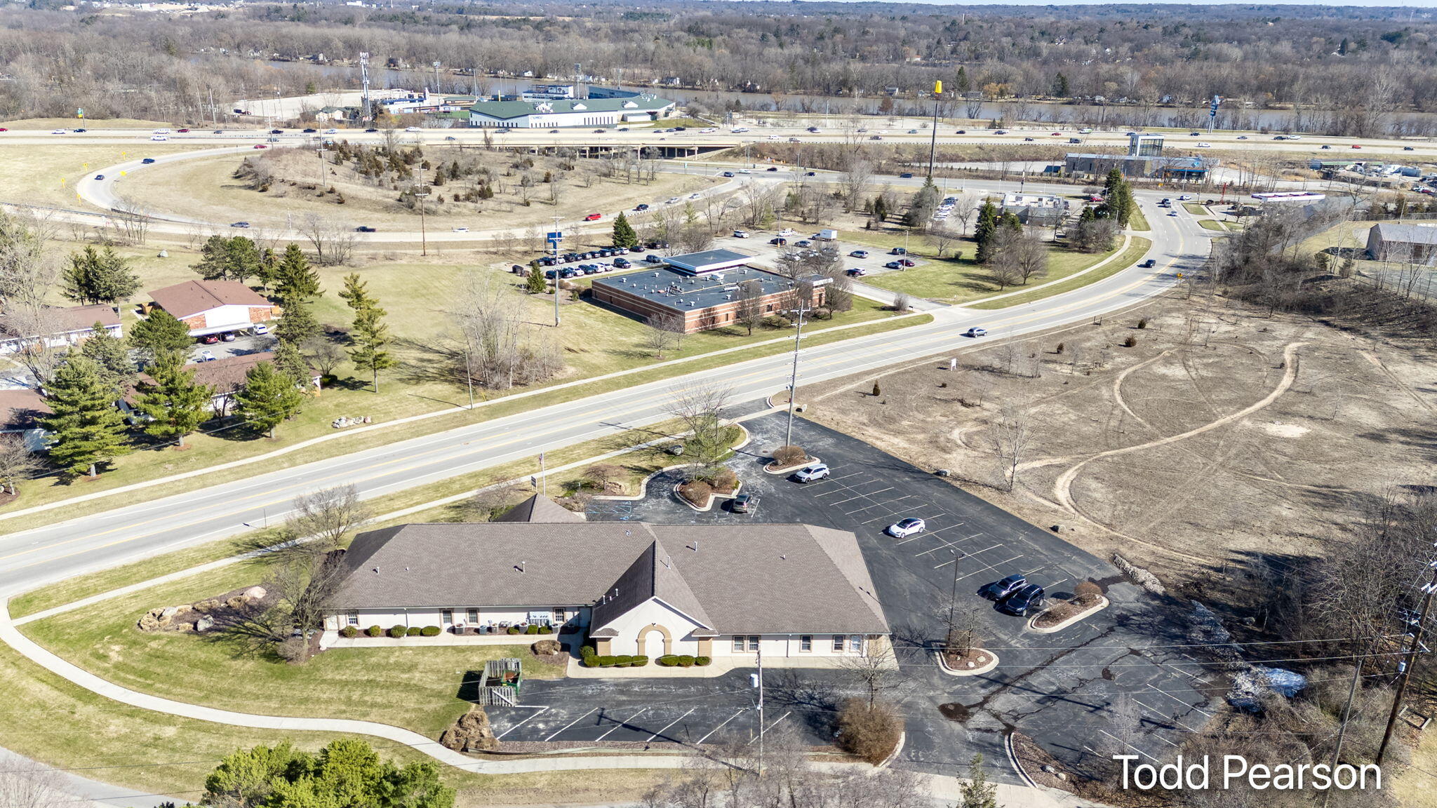 4211 Division Avenue N Plainfield Charter Township MI 49321