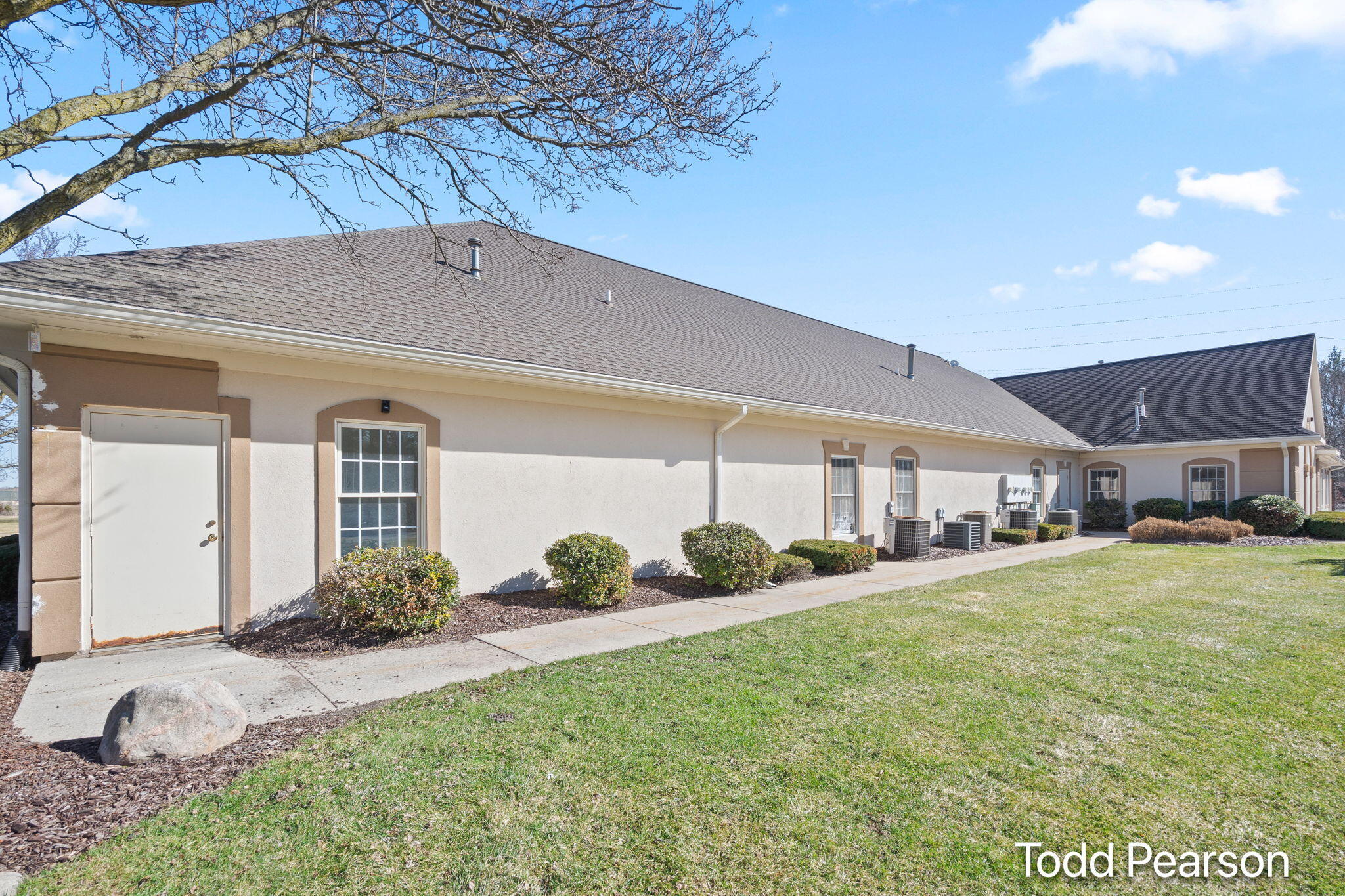 4211 Division Avenue N Plainfield Charter Township MI 49321