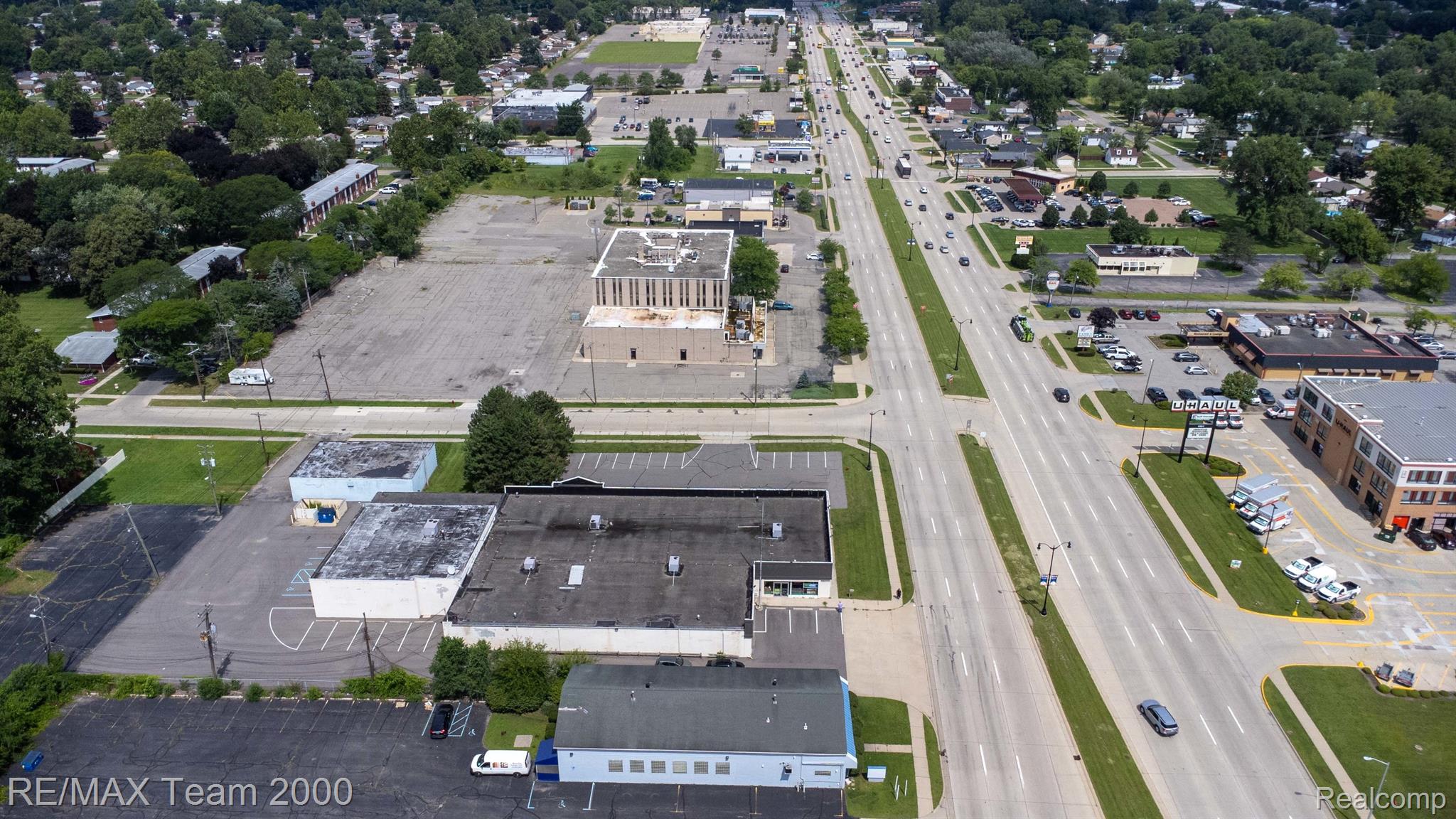8830 Telegraph Road Taylor City MI 48180