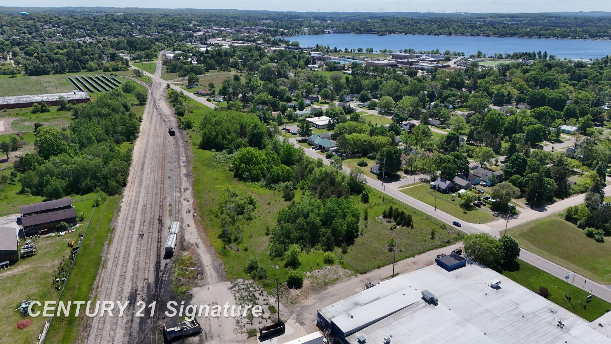 Ville Wright Street Cadillac City MI 49601