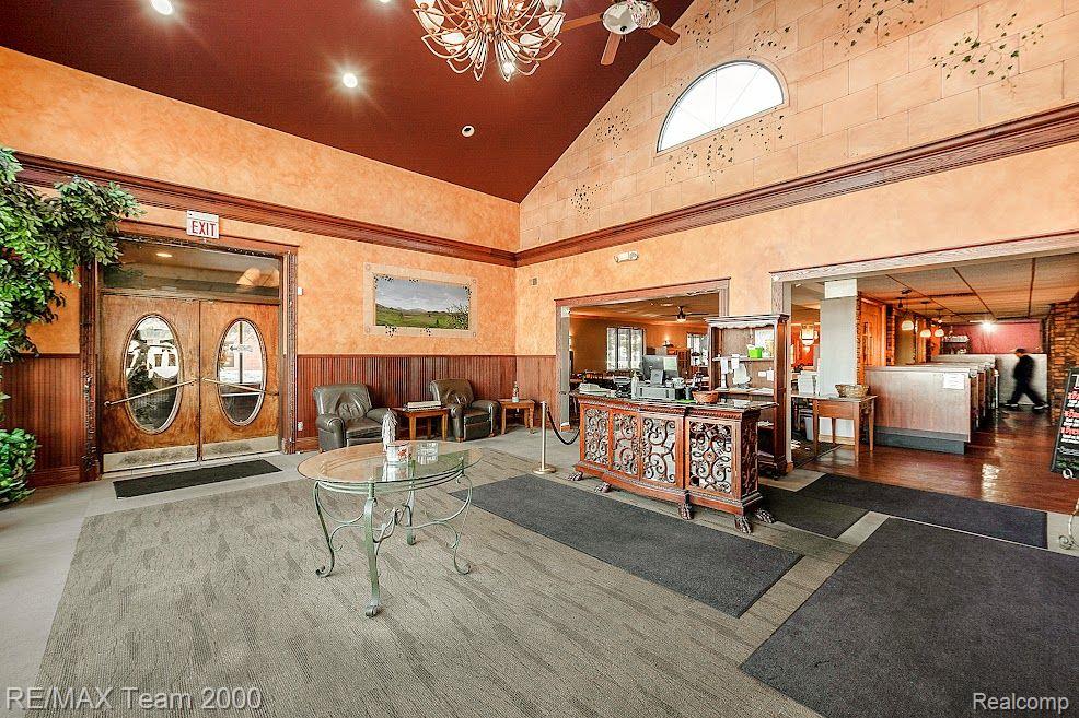 29633 Ford Road Garden City City MI 48135