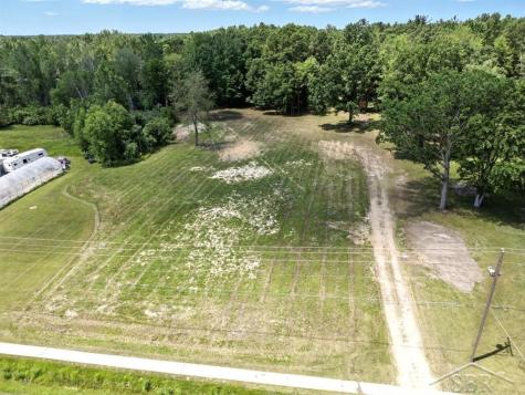 2073 N Meridian Road Sanford Village MI 48657