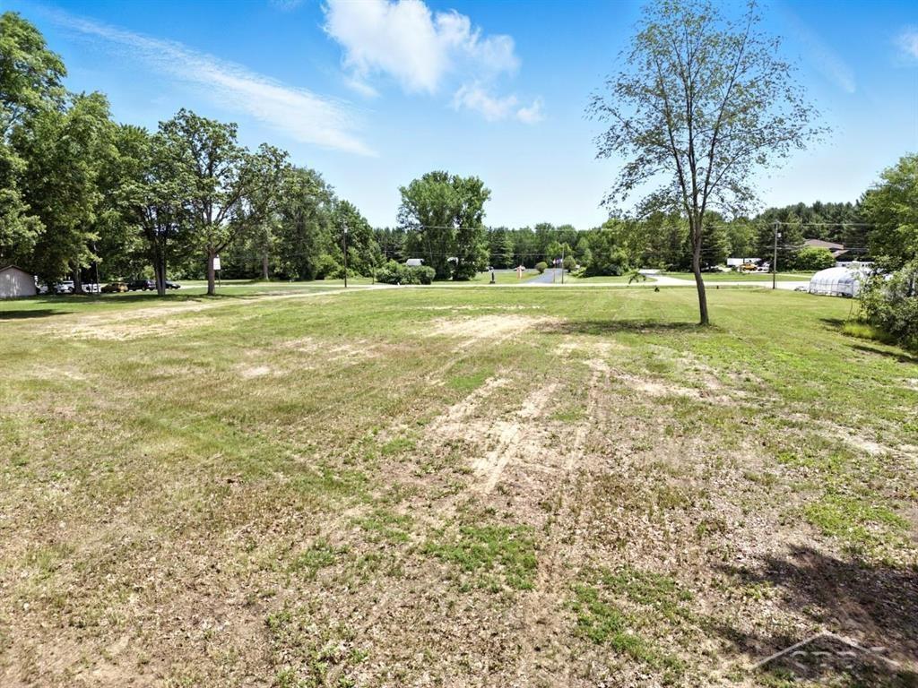 2073 N Meridian Road Sanford Village MI 48657