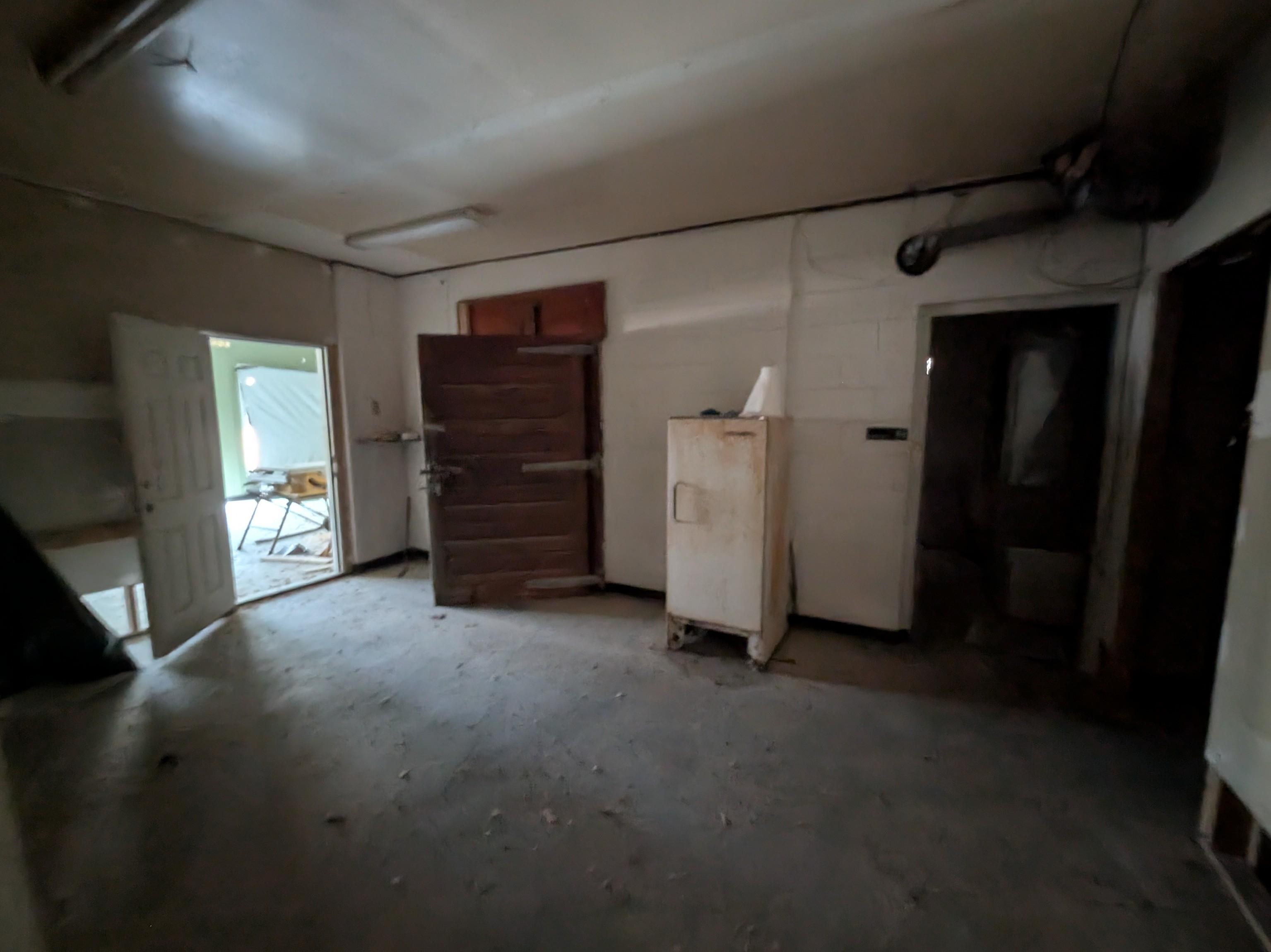2416 E Huron Road Au Gres Township MI 48703