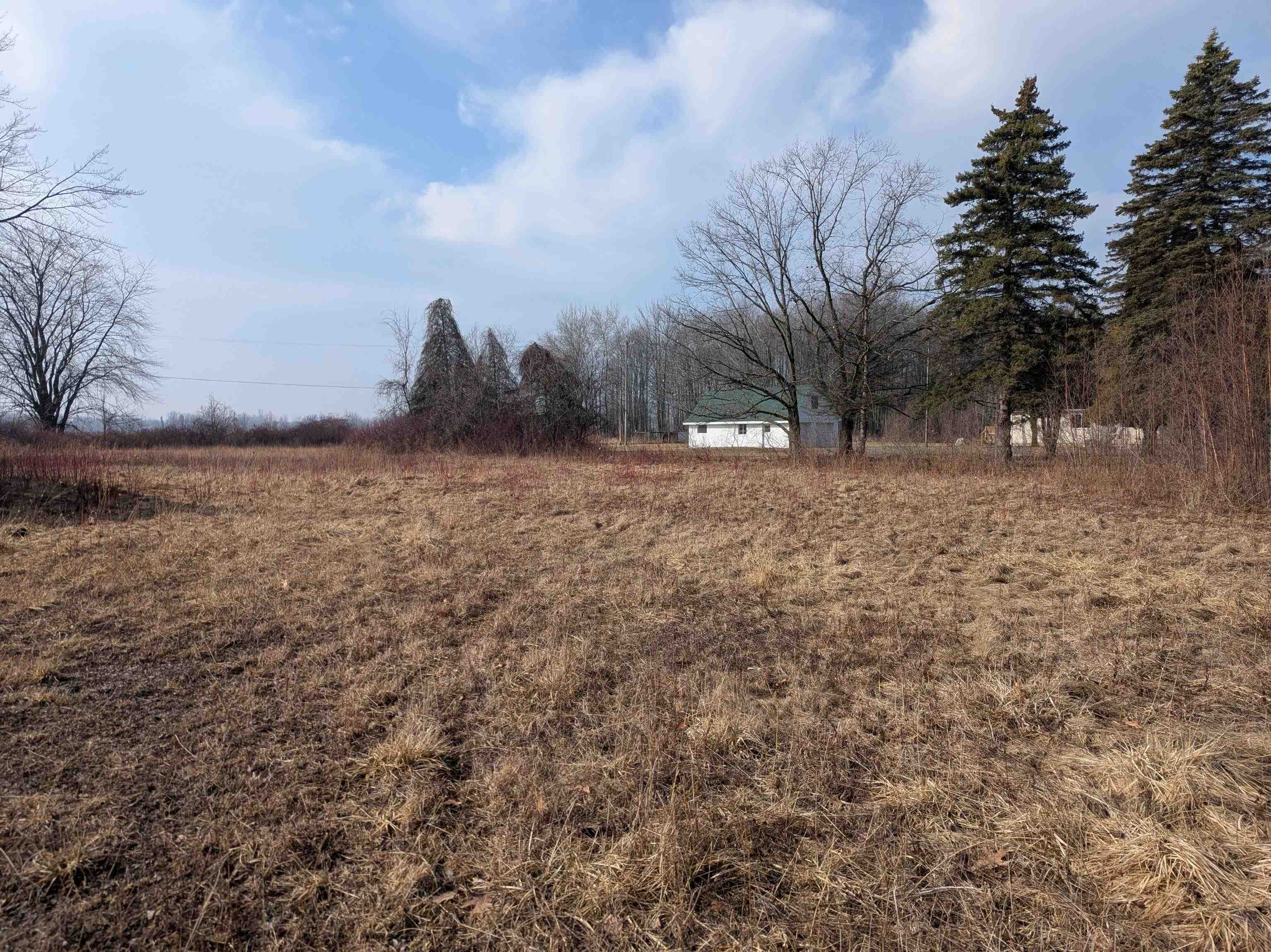 2416 E Huron Road Au Gres Township MI 48703
