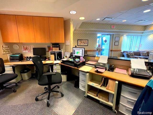 5151 Gateway Center Mundy Township MI 48507