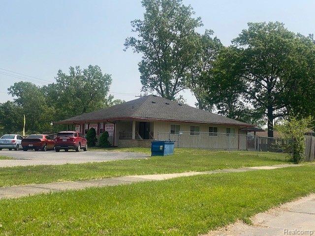 27975 Eureka Road Romulus City MI 48174