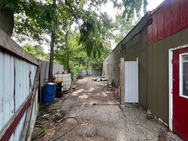 820 S Division Avenue Grand Rapids City MI 49507