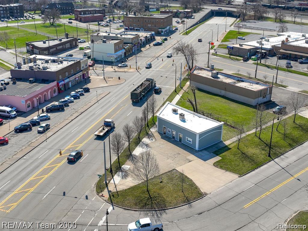 10306 Dix Dearborn City MI 48120