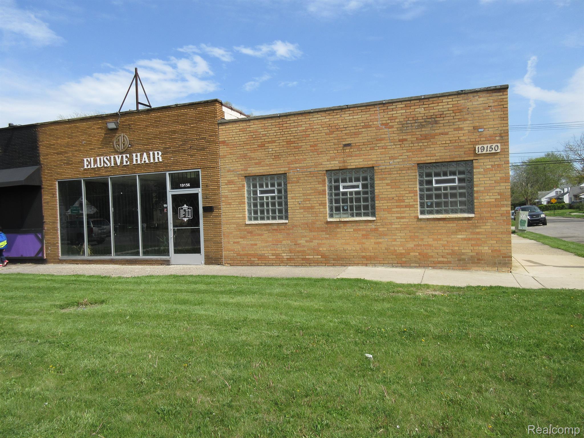 19150 Kelly Road Detroit City MI 48224