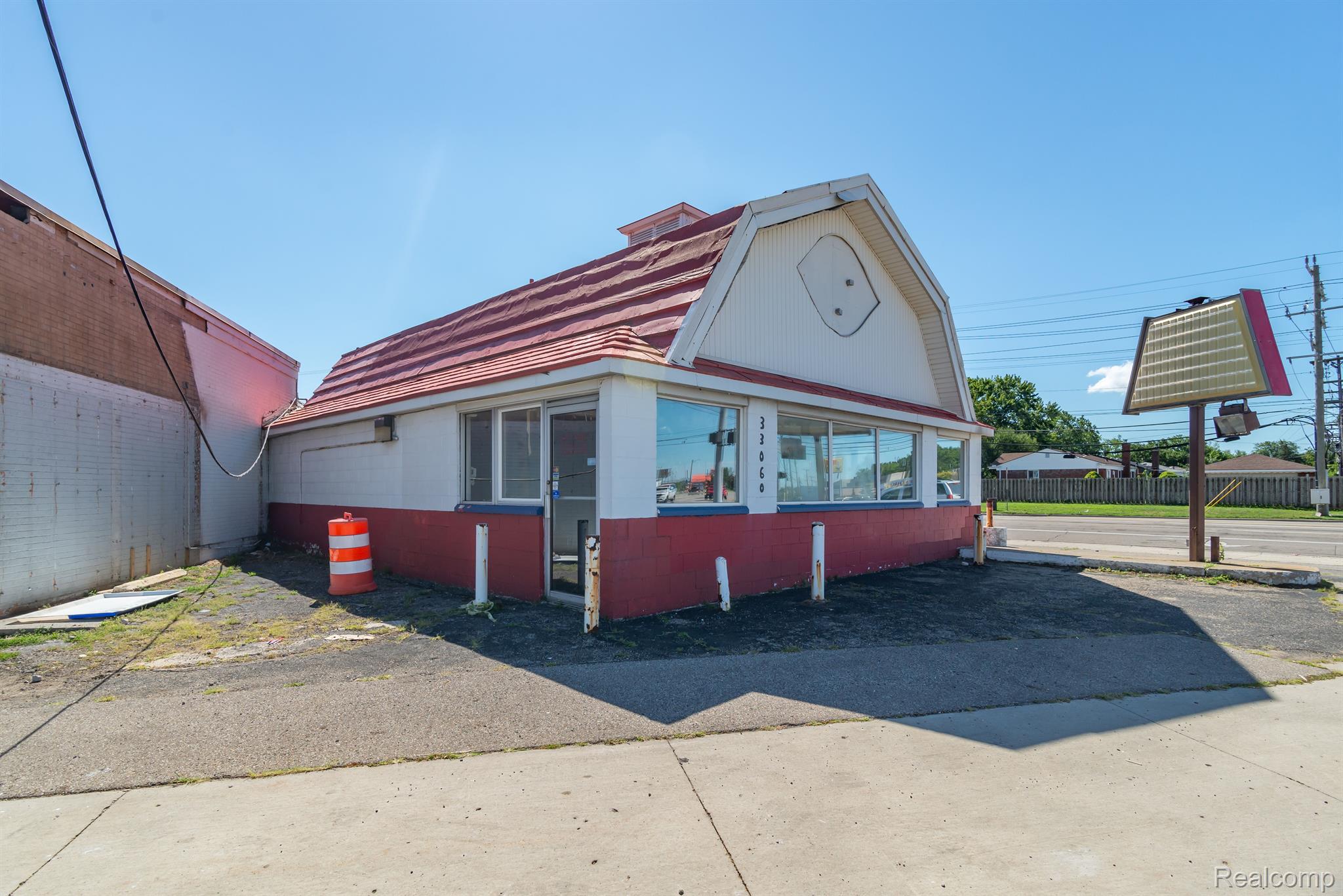 33060 Groesbeck Highway Fraser City MI 48026
