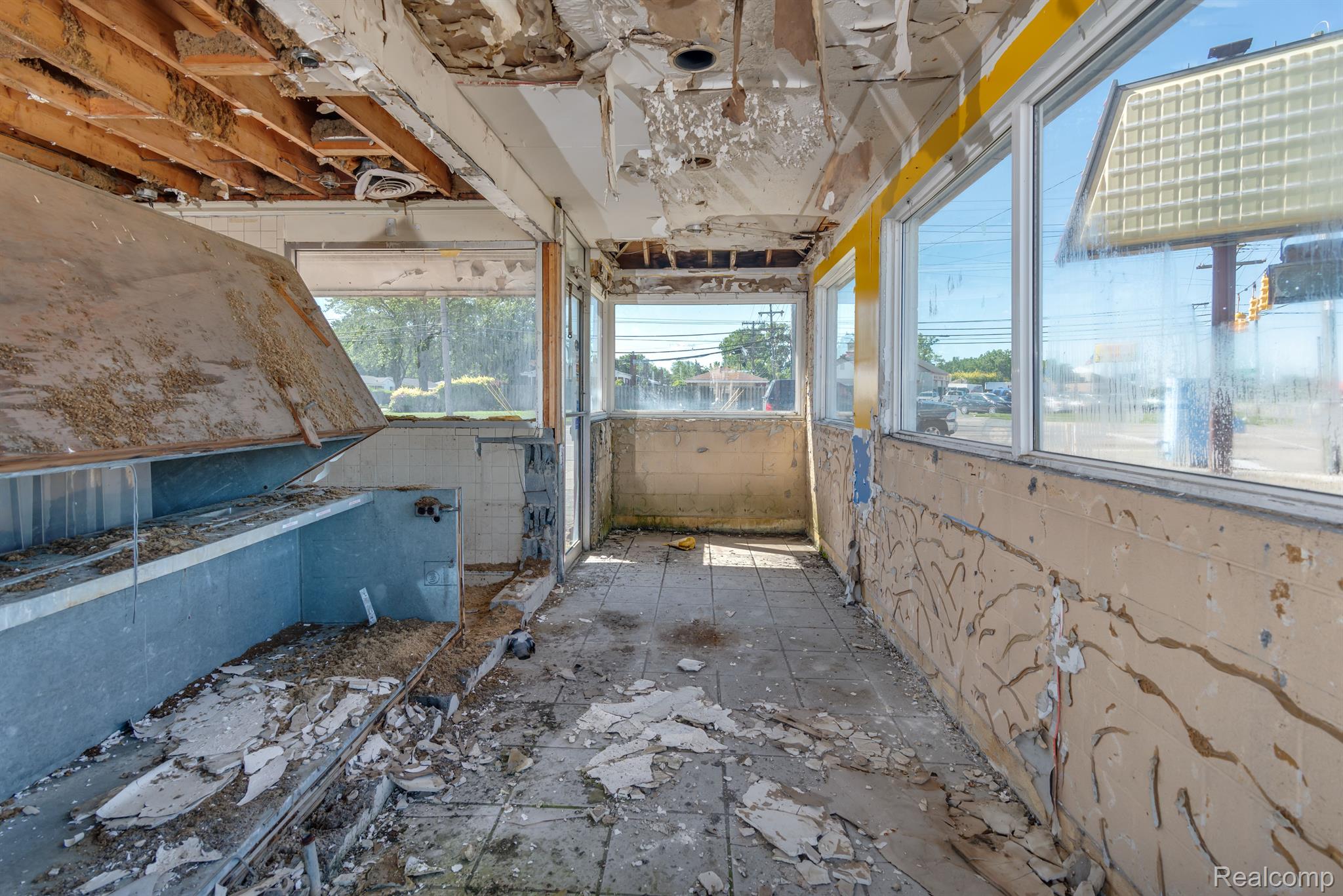 33060 Groesbeck Highway Fraser City MI 48026